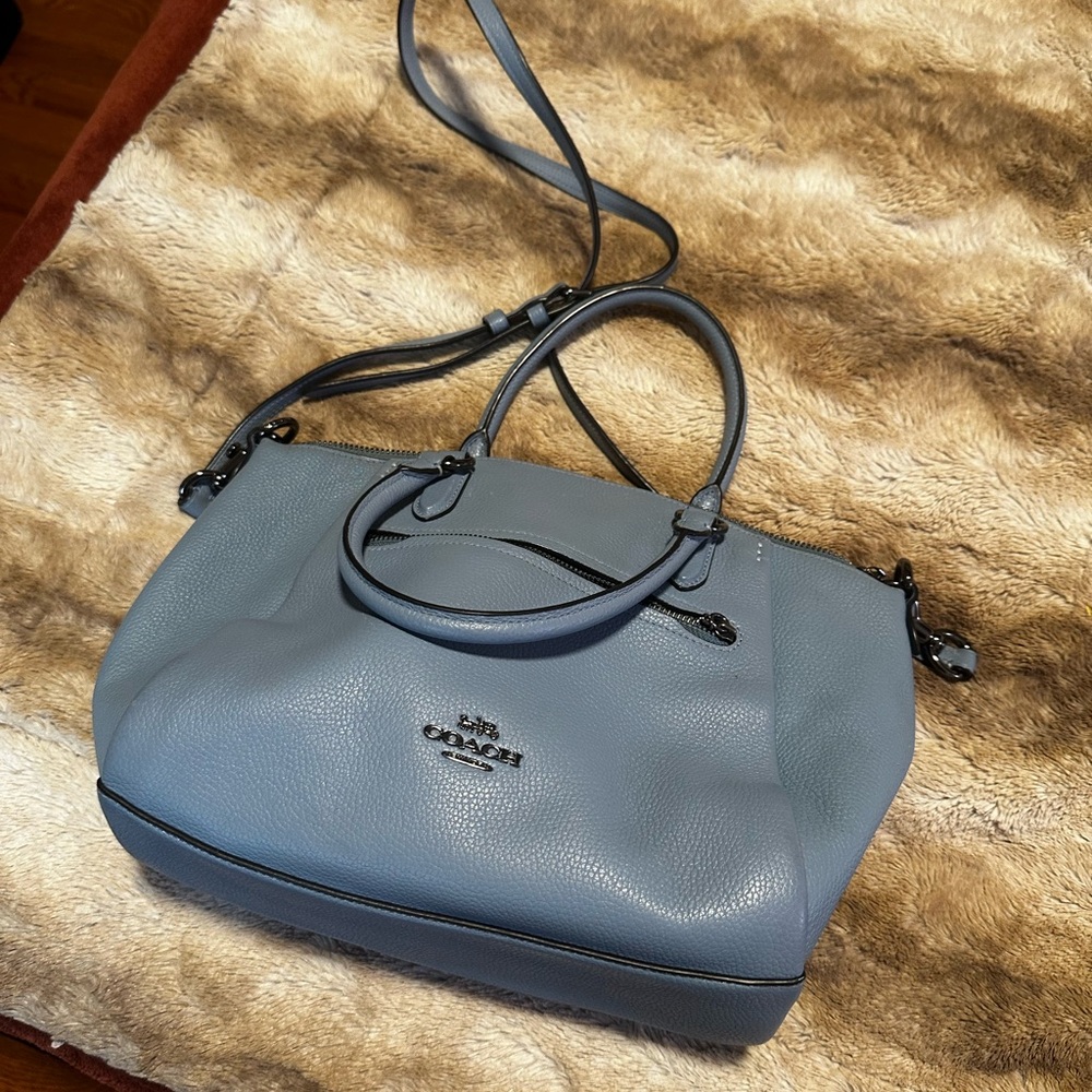 Coach Blue Shoulder Bag with Classic Design